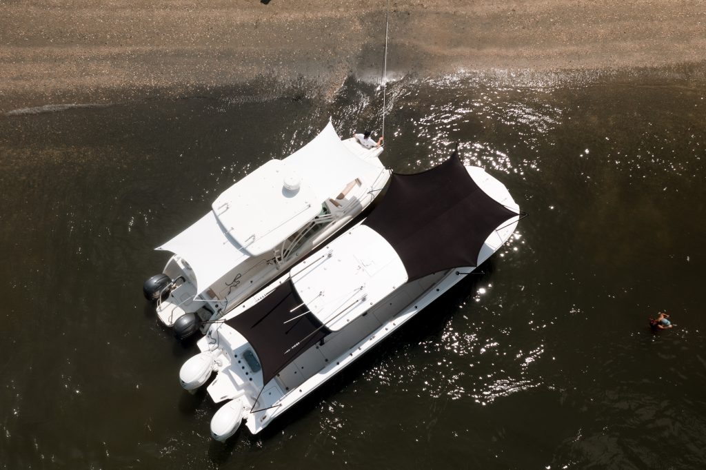 LaPorte Bow and Aft Boat Shade Kit in Black and White